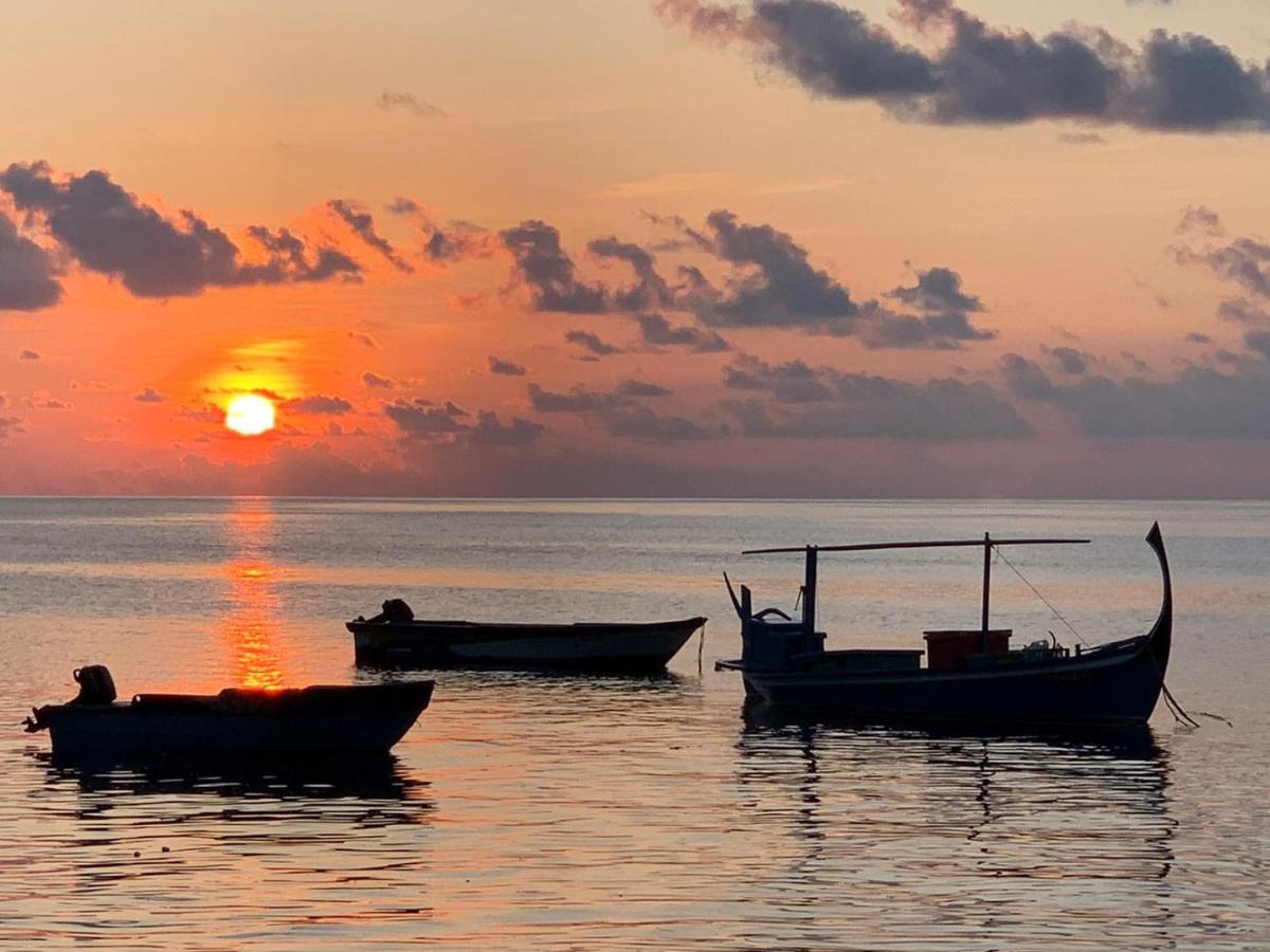 Athens View Hotel Guraidhoo  Buitenkant foto