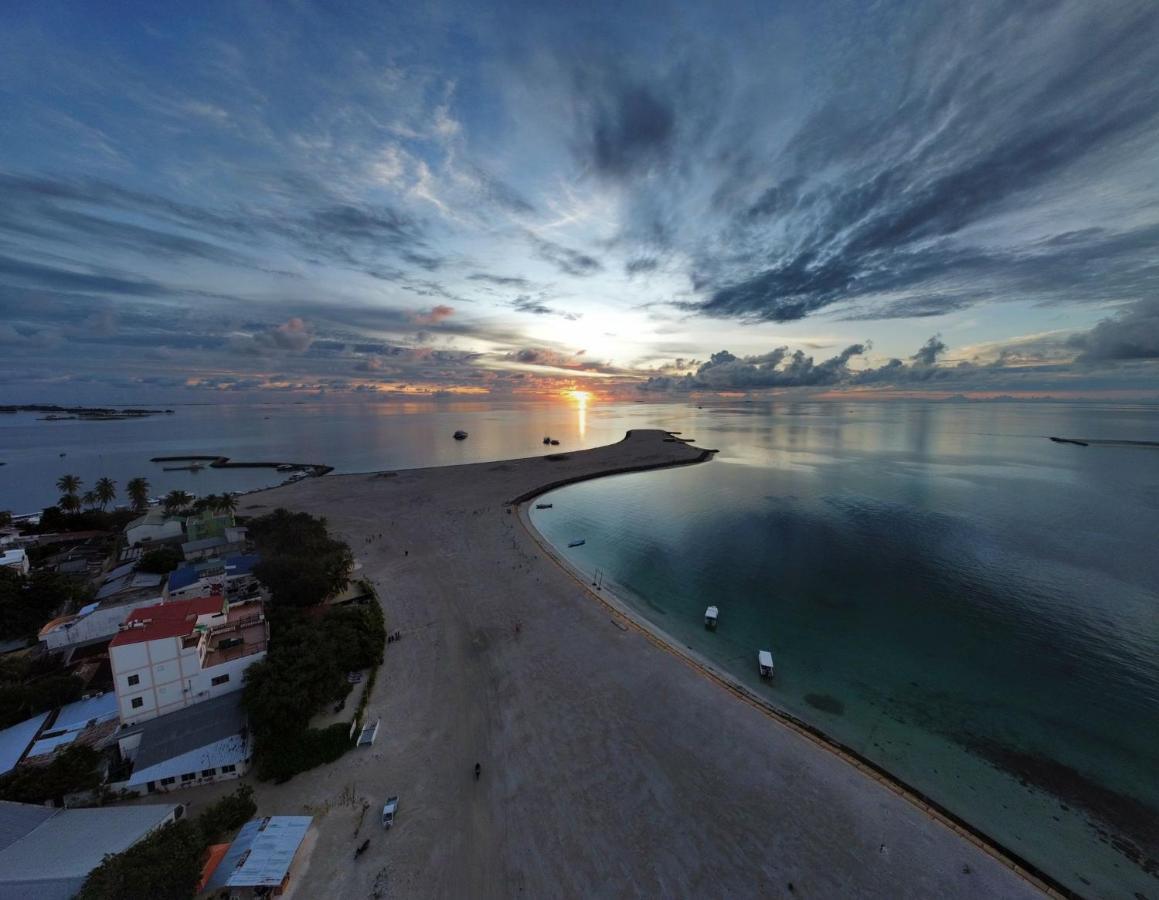 Athens View Hotel Guraidhoo  Buitenkant foto